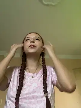 Carithooo online show from 02-11-26, 10:59