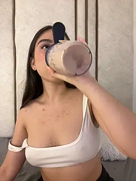 Snapshot of lilithdya chatting on 02-15-26, 07:43 lilithdya online show from 02-15-26, 07:43