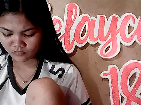 Snapshot of PinaySkinnyJust18 chatting on 01-18-26, 10:02 PinaySkinnyJust18 online show from 01-18-26, 10:02