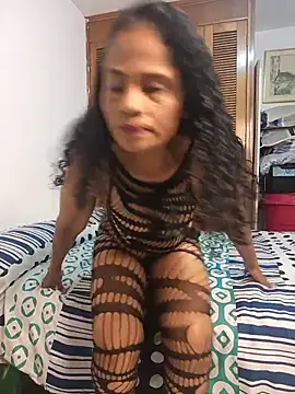 Snapshot of auroracandelax chatting on 02-21-26, 07:37 auroracandelax online show from 02-21-26, 07:37