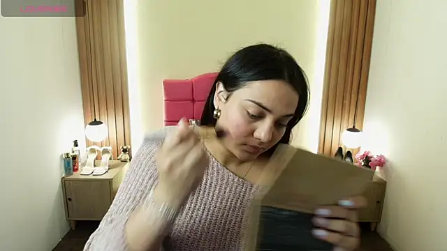 Snapshot of IvonneRoss_ chatting on 03-30-26, 11:55 IvonneRoss online show from 03-30-26, 11:55