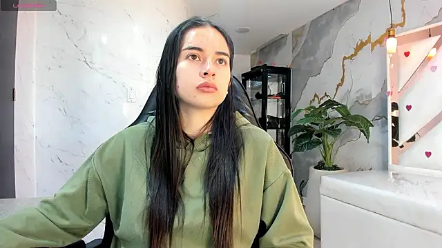 Snapshot of Qetsyah_tf chatting on 02-21-26, 12:50 Qetsyah tf online show from 02-21-26, 12:50