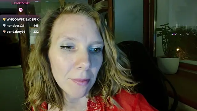 Snapshot of Daisy_Lovely chatting on 02-04-26, 04:24 Daisy Lovely online show from 02-04-26, 04:24