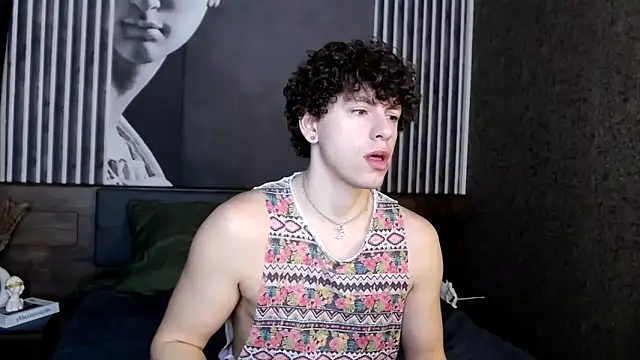 Snapshot of TylerGibson chatting on 02-18-26, 03:02 TylerGibson online show from 02-18-26, 03:02