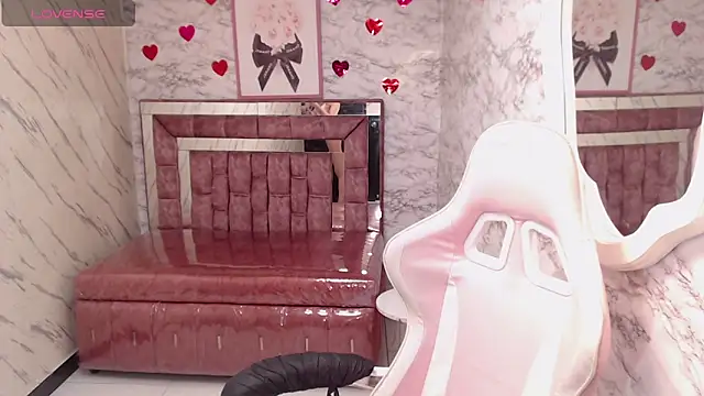 Melisa v online show from 02-18-26, 08:05