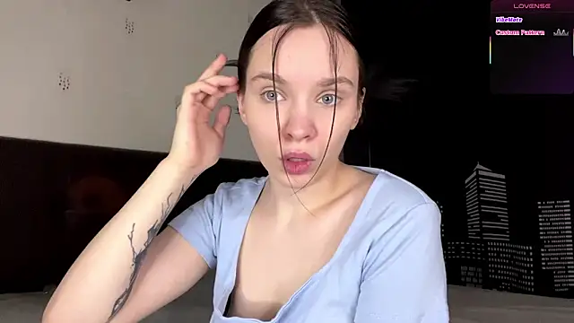 Snapshot of Pickme_Vibe chatting on 02-26-26, 03:11 Pickme Vibe online show from 02-26-26, 03:11