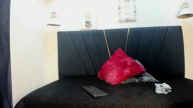 candy18 ho online show from 02-08-26, 01:09