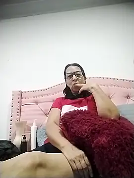 RosseLaure online show from 02-10-26, 02:26