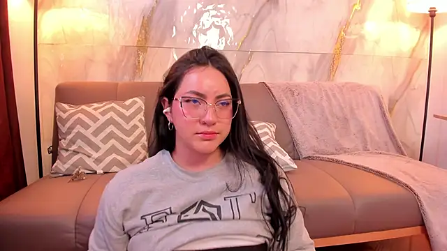 JeniferPowell nm online show from 02-03-26, 06:46