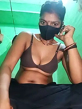 Snapshot of Cute__tanu chatting on 02-16-26, 02:51 Cute tanu online show from 02-16-26, 02:51