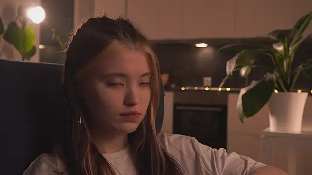 EleniRoeber online show from 02-16-26, 04:14