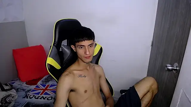 Akyra latinn online show from 02-23-26, 03:53