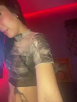 Snapshot of MamiSoft420 chatting on 02-24-26, 07:28 MamiSoft420 online show from 02-24-26, 07:28