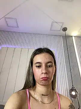 JuliaColemann online show from 01-31-26, 07:11