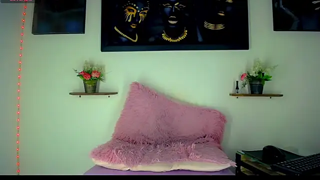 Tatoo Noah online show from 02-21-26, 09:05