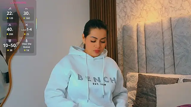 Snapshot of naomy_smithxx chatting on 03-12-26, 10:54 naomy smithxx online show from 03-12-26, 10:54