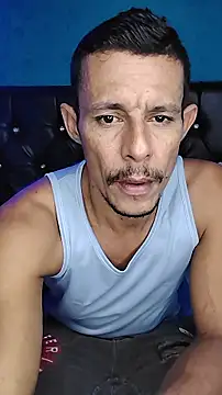 juanmaur22 online show from 02-02-26, 08:29