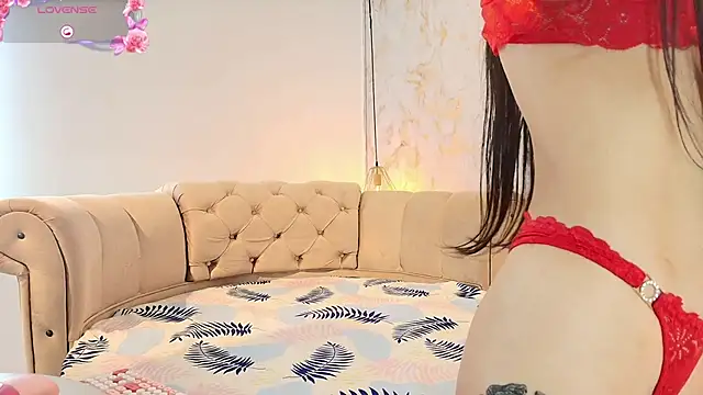 Snapshot of tifanibrown chatting on 02-11-26, 01:27 tifanibrown online show from 02-11-26, 01:27