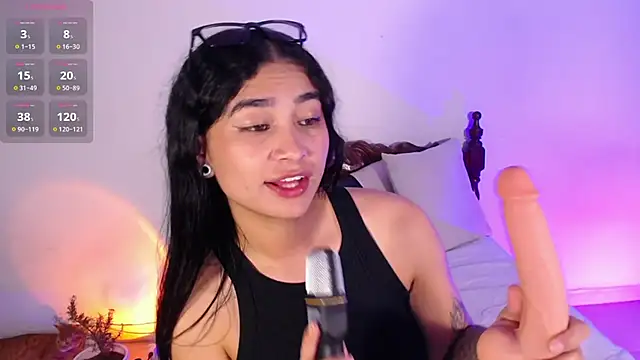 Snapshot of thalia_069 chatting on 02-09-26, 03:16 thalia 069 online show from 02-09-26, 03:16