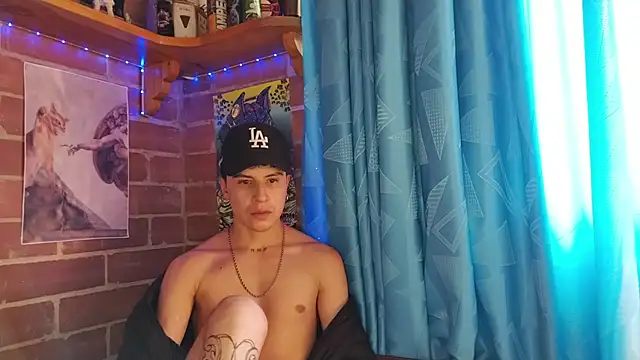 Snapshot of PaulDamico chatting on 02-14-26, 07:21 PaulDamico online show from 02-14-26, 07:21