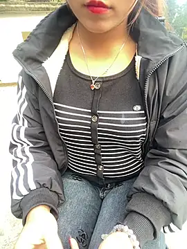 Snapshot of Lonasex99 chatting on 01-19-26, 12:58 Lonasex99 online show from 01-19-26, 12:58