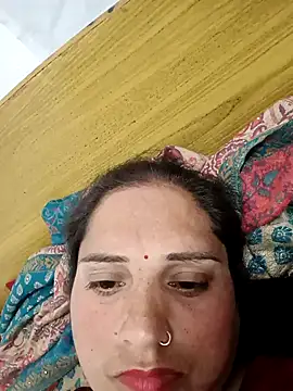 Cute-karisma1234 online show from 02-22-26, 02:26