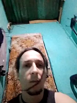 Snapshot of AxelFrost chatting on 02-11-26, 03:22 AxelFrost online show from 02-11-26, 03:22