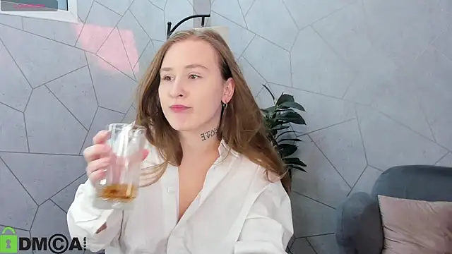 Snapshot of Stella_Soul chatting on 02-08-26, 09:23 Stella Soul online show from 02-08-26, 09:23