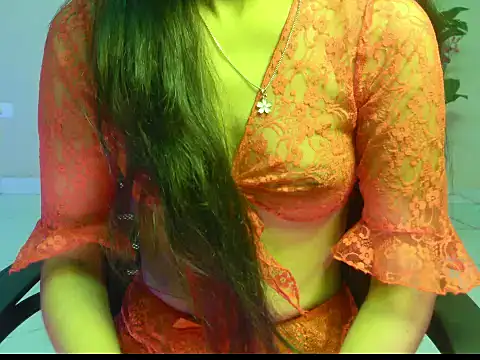 Snapshot of Saanvi_01 chatting on 02-14-26, 03:36 Saanvi 01 online show from 02-14-26, 03:36