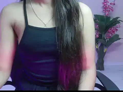 Snapshot of Saanvi_01 chatting on 02-15-26, 08:13 Saanvi 01 online show from 02-15-26, 08:13