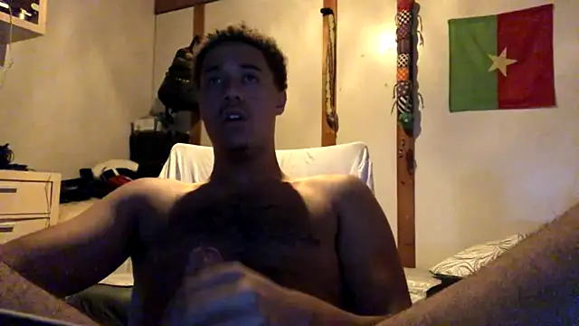 MaxIsNicee online show from 02-13-26, 01:45