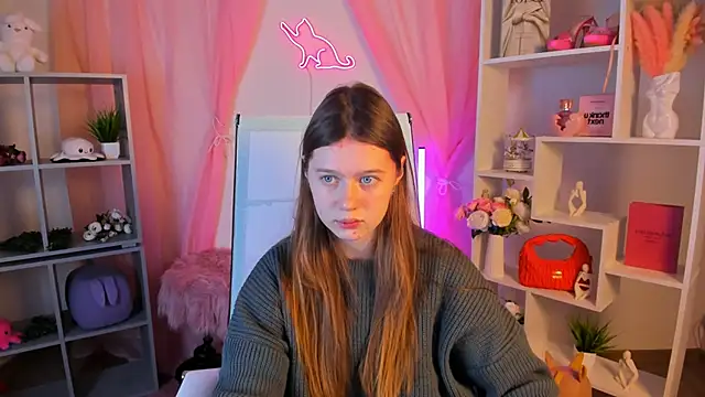 Snapshot of CelestineMauriac chatting on 02-14-26, 06:15 CelestineMauriac online show from 02-14-26, 06:15