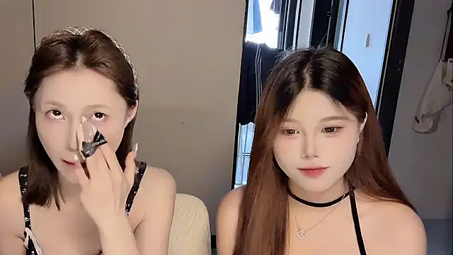 Snapshot of yu-33 chatting on 04-13-26, 04:40 yu-33 online show from 04-13-26, 04:40