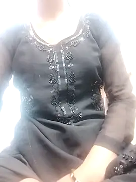 Snapshot of Noor-09- chatting on 02-23-26, 10:34 Noor-09- online show from 02-23-26, 10:34