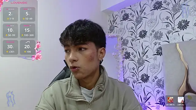 Snapshot of osamu_tay chatting on 02-07-26, 11:36 osamu tay online show from 02-07-26, 11:36