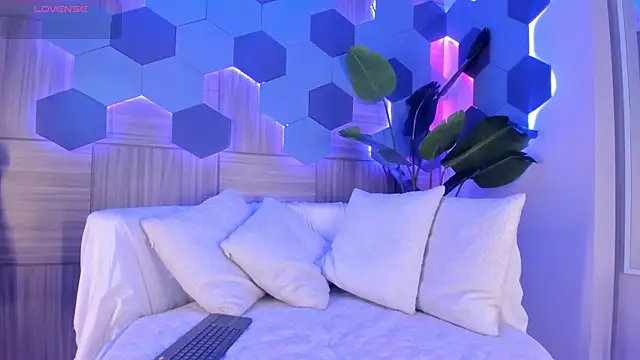 KatyaKozlov online show from 04-04-26, 07:33