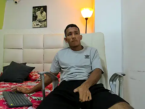 ricky spensar23cm  online show from 02-03-26, 01:59