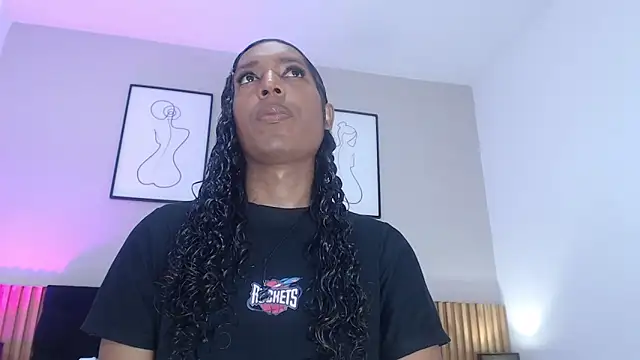 Snapshot of Mia_kheleer chatting on 02-02-26, 05:33 Mia kheleer online show from 02-02-26, 05:33