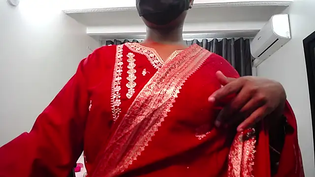 kavya suri  online show from 02-17-26, 03:19