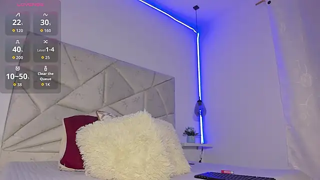 Snapshot of Alejandraa_Ruiz10 chatting on 02-26-26, 11:15 Alejandraa Ruiz10 online show from 02-26-26, 11:15