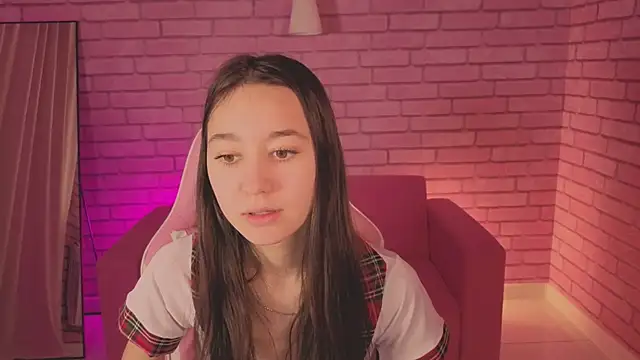 Nicole Brownie online show from 02-11-26, 12:48