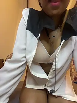 Snapshot of ANU_BABA_HOT chatting on 02-20-26, 04:29 ANU BABA HOT online show from 02-20-26, 04:29