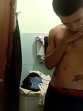 Snapshot of Briancuba chatting on 02-14-26, 05:04 Briancuba online show from 02-14-26, 05:04