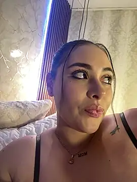 Snapshot of milaocean chatting on 02-21-26, 03:51 milaocean online show from 02-21-26, 03:51