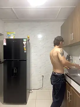 Snapshot of vanilla_Kush chatting on 02-16-26, 04:41 vanilla Kush online show from 02-16-26, 04:41