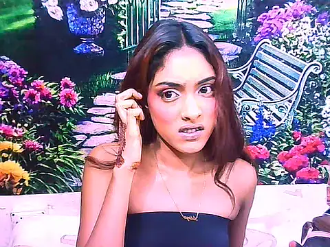 Snapshot of IndianPretty14u2Luv chatting on 03-26-26, 07:30 IndianPretty14u2Luv online show from 03-26-26, 07:30