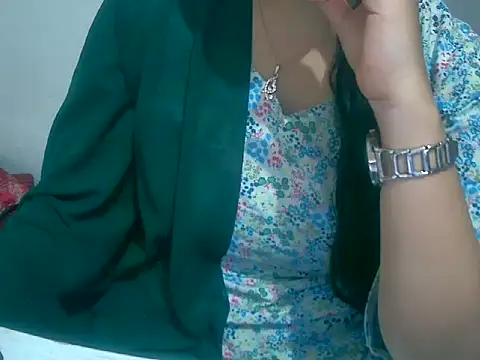 Cute Aliyaa online show from 02-28-26, 07:53