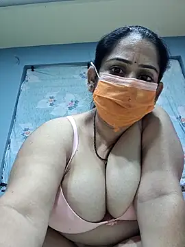 diyam4002 online show from 02-20-26, 09:32