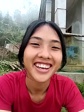 Hoa-tuylip online show from 03-21-26, 12:48