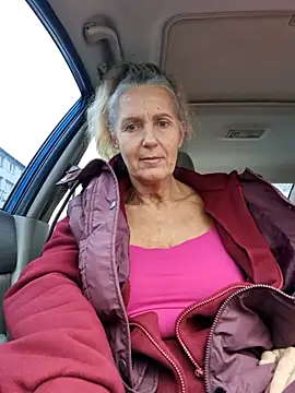 Snapshot of lukerya chatting on 11-27-25, 11:12 lukerya online show from 11-27-25, 11:12